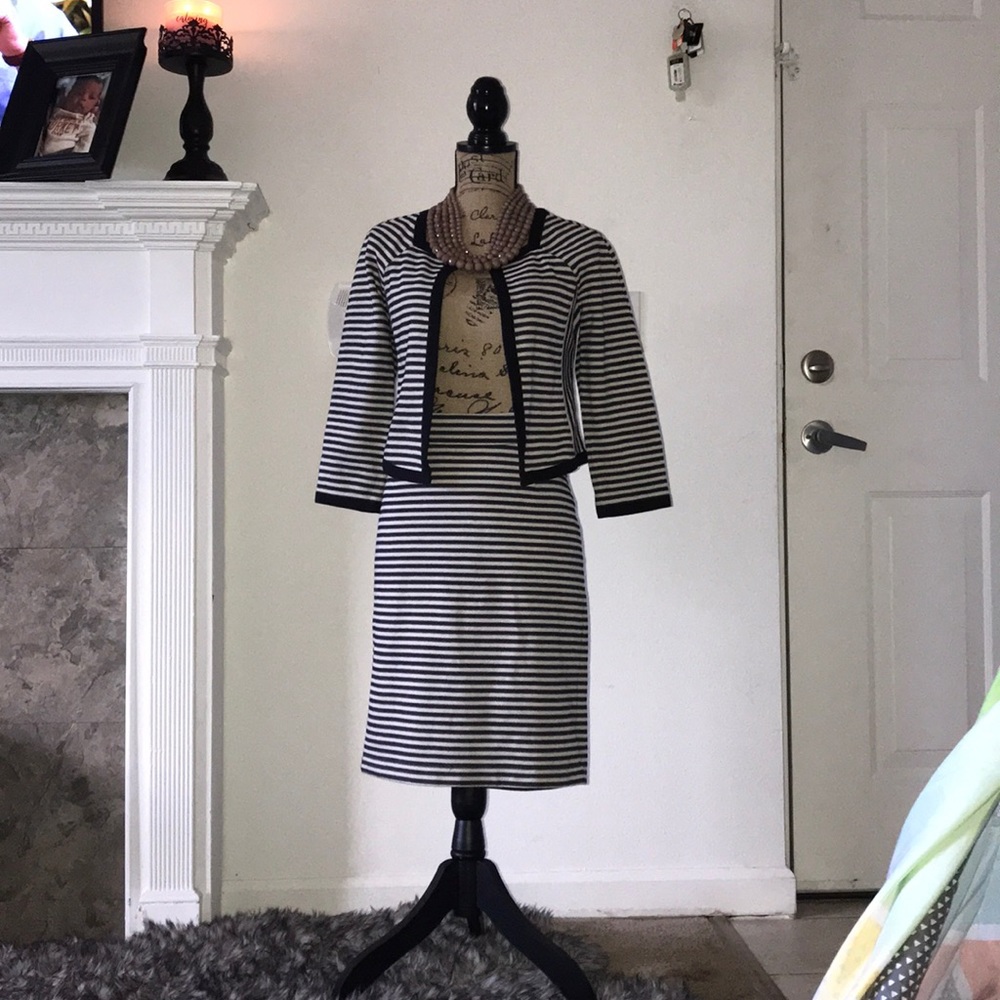 Striped all season suit